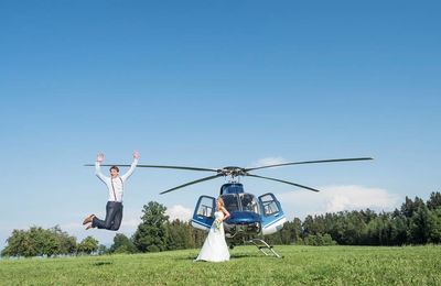Helikopterrundflug für Braut und Bräutigam